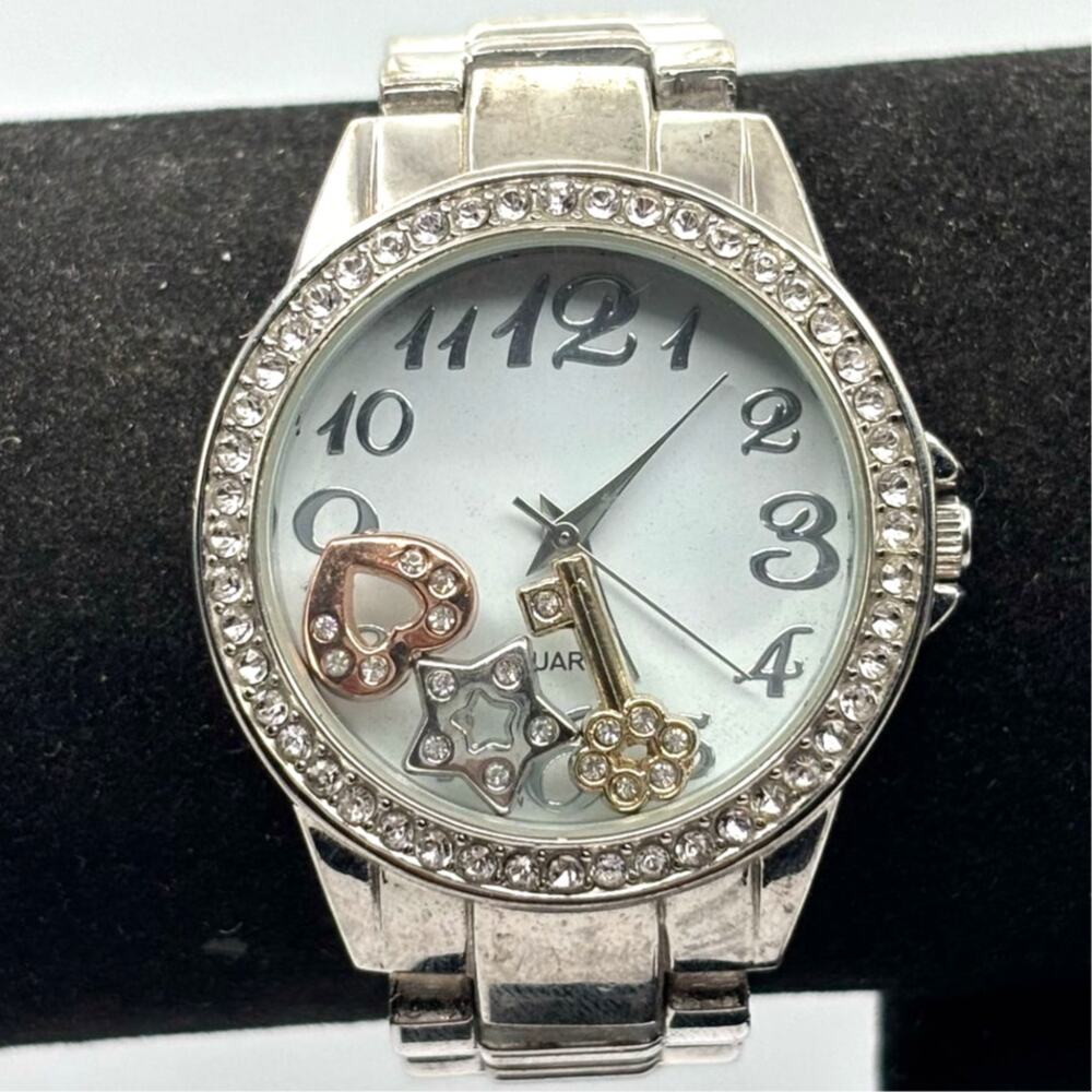 Silver Retro Star Watch